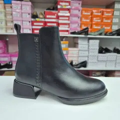 Ghete Dama negre, toc gros, elastic si fermoar 495 — poza 1